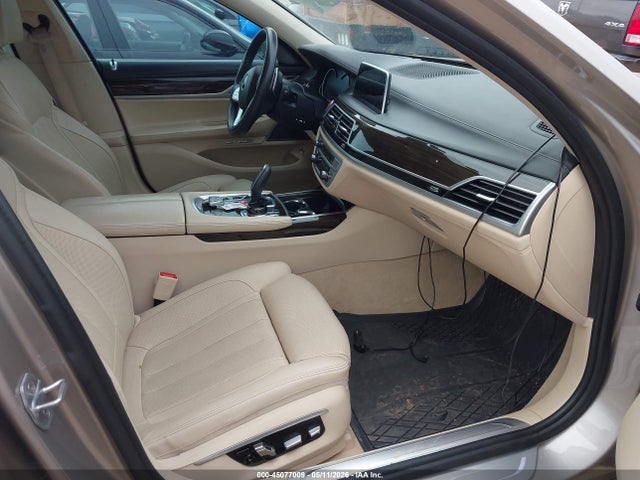 Продаж на аукціоні авто 2016 Bmw 740i, vin: WBA7E2C51GG548266, номер лоту: 45077009