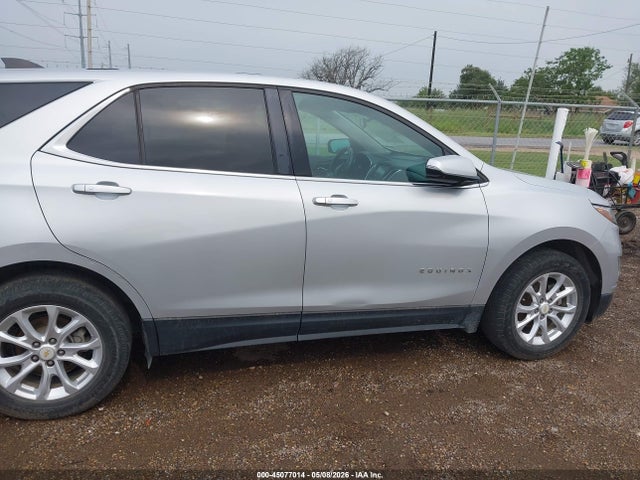 Продажа на аукционе авто 2018 Chevrolet Equinox Lt, vin: 2GNAXJEV1J6339084, номер лота: 45077014