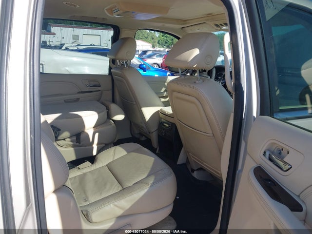 2008 Cadillac Escalade Esv Standard მანქანა იყიდება აუქციონზე, vin: 1GYFK66858R141104, აუქციონის ნომერი: 45077034