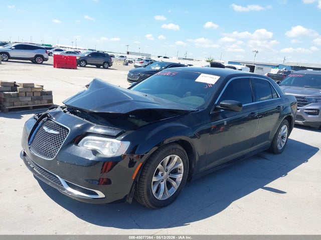 Продаж на аукціоні авто 2015 Chrysler 300 Limited, vin: 2C3CCAAG8FH908839, номер лоту: 45077064