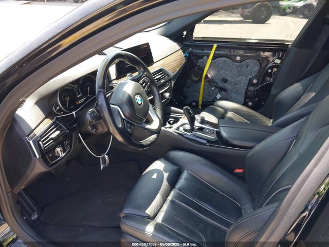 WBAJA9C57JB252747 BMW 530e Iperformance
