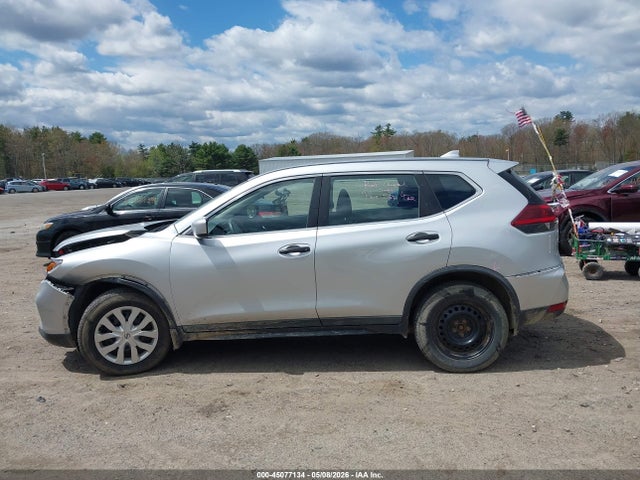 45077134 :رقم المزاد ، KNMAT2MV4JP586370 vin ، 2018 Nissan Rogue S مزاد بيع
