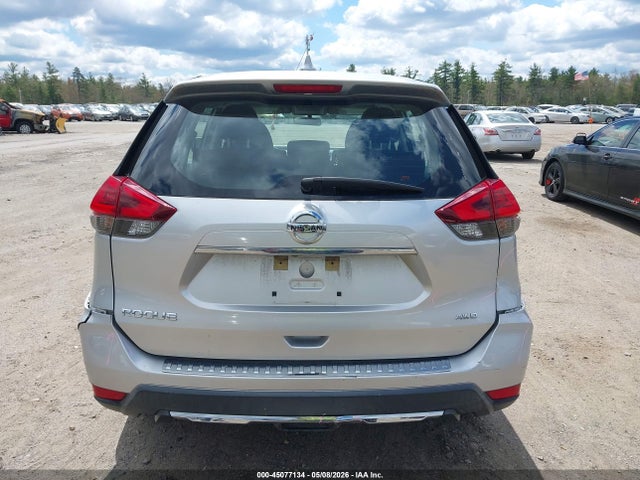 45077134 :رقم المزاد ، KNMAT2MV4JP586370 vin ، 2018 Nissan Rogue S مزاد بيع