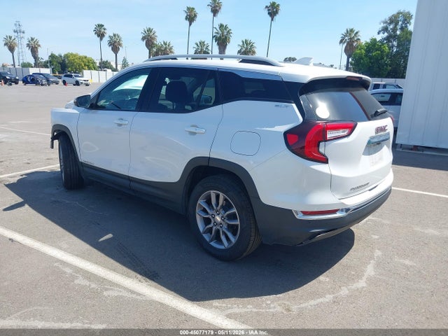 2022 Gmc Terrain Fwd Slt მანქანა იყიდება აუქციონზე, vin: 3GKALPEV5NL107567, აუქციონის ნომერი: 45077179