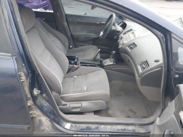 45077219 :رقم المزاد ، 1HGFA16538L015880 vin ، 2008 Honda Civic Lx مزاد بيع