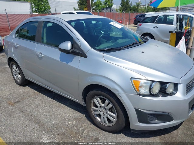 1G1JC5SH9E4199487 Chevrolet Sonic Lt Auto