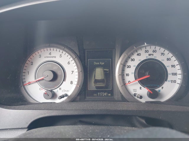 45077310 :رقم المزاد ، 5TDXZ3DC8HS814206 vin ، 2017 Toyota Sienna Se Premium 8 Passenger مزاد بيع