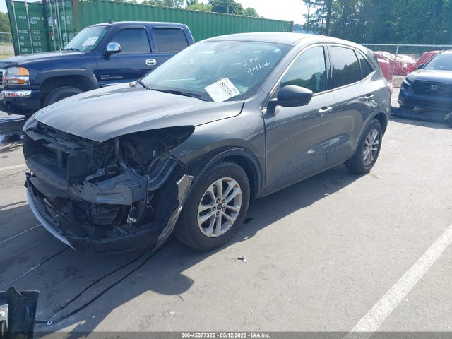 Продажа на аукционе авто 2022 Ford Escape Se, vin: 1FMCU0G69NUB87021, номер лота: 45077326