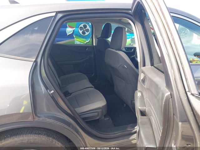Продажа на аукционе авто 2022 Ford Escape Se, vin: 1FMCU0G69NUB87021, номер лота: 45077326