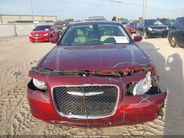Продаж на аукціоні авто 2021 Chrysler 300 Touring L, vin: 2C3CCAAG0MH508979, номер лоту: 45077329