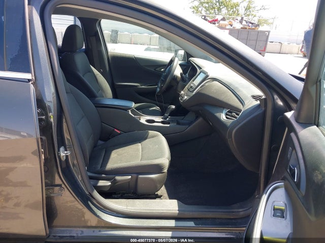 1G1ZB5ST6HF135457 Chevrolet MALIBU LS