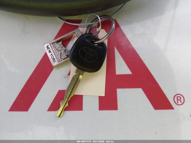 45077375 :رقم المزاد ، 4T4BF3EKXAR043419 vin ، 2010 Toyota Camry مزاد بيع