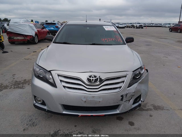 45077375 :رقم المزاد ، 4T4BF3EKXAR043419 vin ، 2010 Toyota Camry مزاد بيع