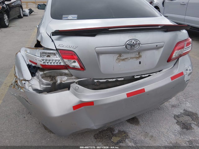 45077375 :رقم المزاد ، 4T4BF3EKXAR043419 vin ، 2010 Toyota Camry مزاد بيع