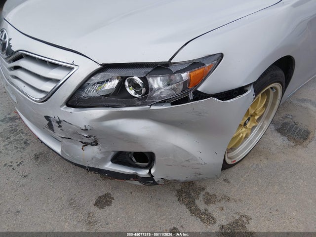 45077375 :رقم المزاد ، 4T4BF3EKXAR043419 vin ، 2010 Toyota Camry مزاد بيع