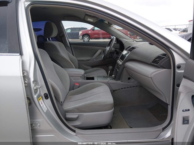 45077375 :رقم المزاد ، 4T4BF3EKXAR043419 vin ، 2010 Toyota Camry مزاد بيع