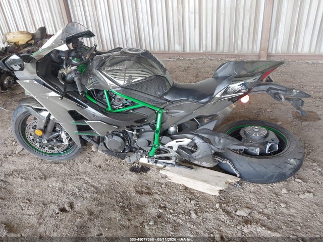 Продаж на аукціоні авто 2022 Kawasaki Zx1002, vin: JKBZXVJ10NA004225, номер лоту: 45077398