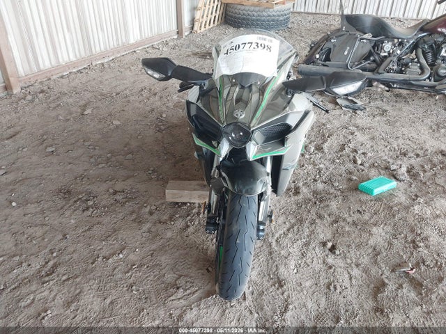 Продаж на аукціоні авто 2022 Kawasaki Zx1002, vin: JKBZXVJ10NA004225, номер лоту: 45077398