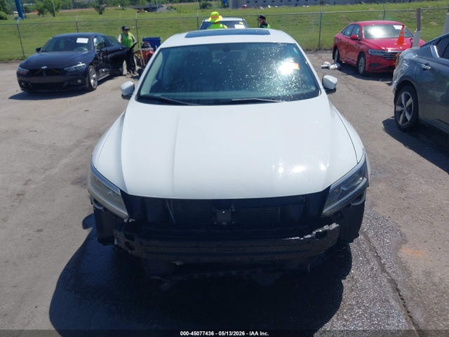 Продажа на аукционе авто 2017 Volkswagen Passat 1.8t Se, vin: 1VWGT7A36HC076837, номер лота: 45077436