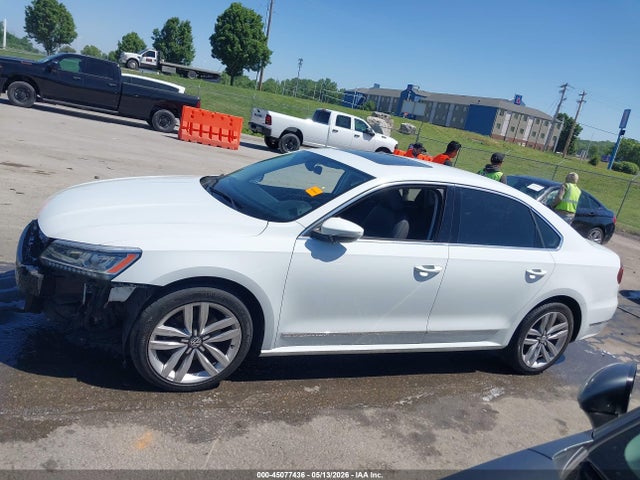 Продажа на аукционе авто 2017 Volkswagen Passat 1.8t Se, vin: 1VWGT7A36HC076837, номер лота: 45077436