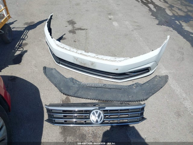 Продажа на аукционе авто 2017 Volkswagen Passat 1.8t Se, vin: 1VWGT7A36HC076837, номер лота: 45077436