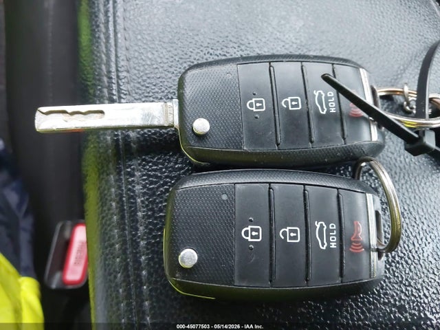 2017 Kia Optima Lx მანქანა იყიდება აუქციონზე, vin: KNAGT4L39H5147772, აუქციონის ნომერი: 45077503