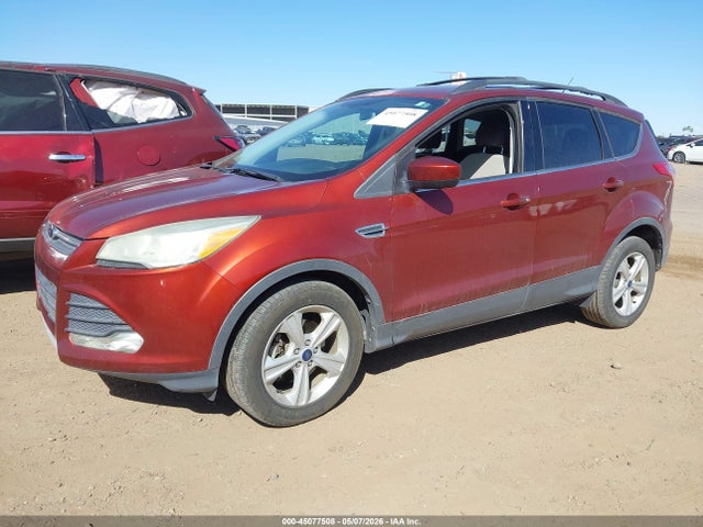 45077508 :رقم المزاد ، 1FMCU0GX2EUC37671 vin ، 2014 Ford Escape Se مزاد بيع