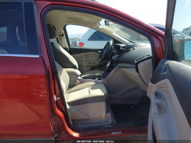 45077508 :رقم المزاد ، 1FMCU0GX2EUC37671 vin ، 2014 Ford Escape Se مزاد بيع