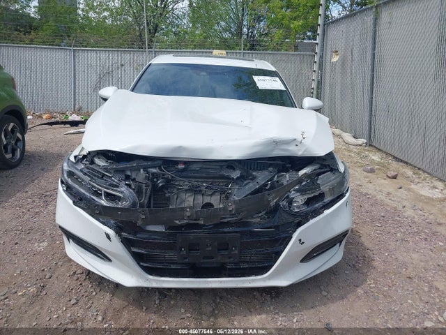 2018 Honda Accord Sport 2.0t მანქანა იყიდება აუქციონზე, vin: 1HGCV2F3XJA018076, აუქციონის ნომერი: 45077546