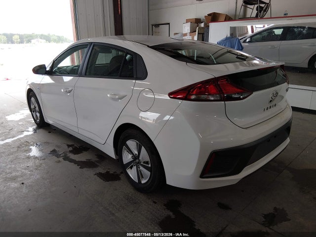 Продажа на аукционе авто 2020 Hyundai Ioniq Hybrid Blue, vin: KMHC65LC3LU220644, номер лота: 45077548