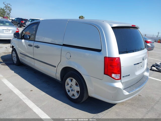 45077570 :رقم المزاد ، 2C4RDGAG7CR343253 vin ، 2012 Ram Cargo C/v مزاد بيع