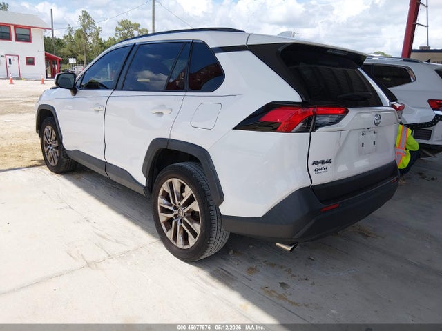 Продажа на аукционе авто 2020 Toyota Rav4 Xle Premium, vin: JTMC1RFV7LD054605, номер лота: 45077576