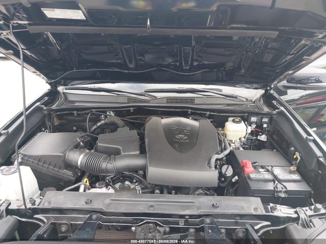 3TMCZ5AN9NM460451 Toyota Tacoma Trd Off Road