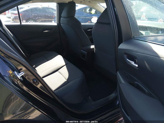 5YFEPMAE6MP205028 Toyota COROLLA LE