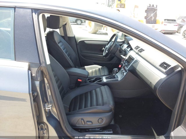 Продажа на аукционе авто 2015 Volkswagen Cc 2.0t Sport, vin: WVWBP7AN8FE824105, номер лота: 45077643