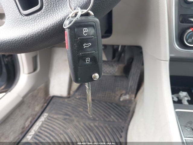Aukcja sprzedaży 2014 Volkswagen Passat 1.8t S, vin: 1VWAT7A3XEC063655, numer aukcji: 45077645