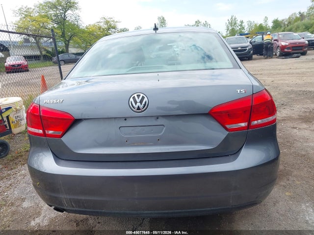 Aukcja sprzedaży 2014 Volkswagen Passat 1.8t S, vin: 1VWAT7A3XEC063655, numer aukcji: 45077645