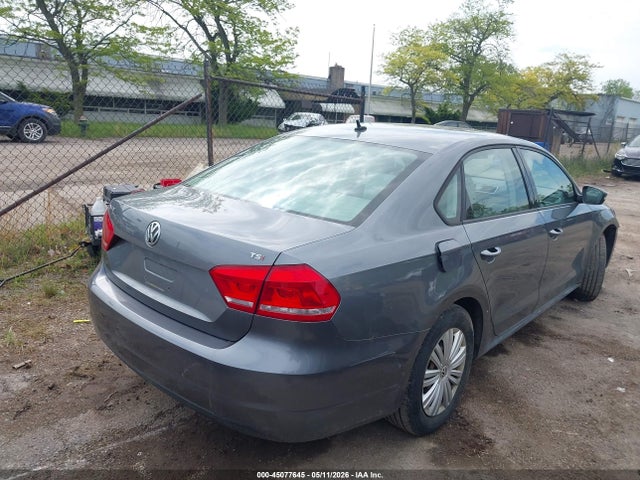 Aukcja sprzedaży 2014 Volkswagen Passat 1.8t S, vin: 1VWAT7A3XEC063655, numer aukcji: 45077645