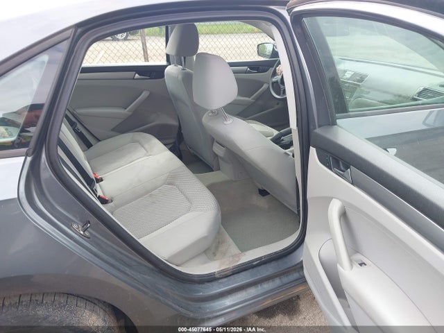 Aukcja sprzedaży 2014 Volkswagen Passat 1.8t S, vin: 1VWAT7A3XEC063655, numer aukcji: 45077645