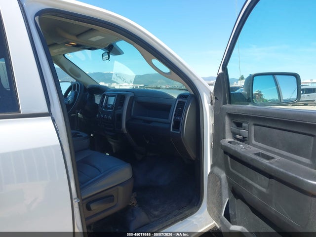 Продаж на аукціоні авто 2019 Ram 1500 Classic Tradesman  4x4 6'4 Box, vin: 1C6RR7FGXKS636076, номер лоту: 45077648