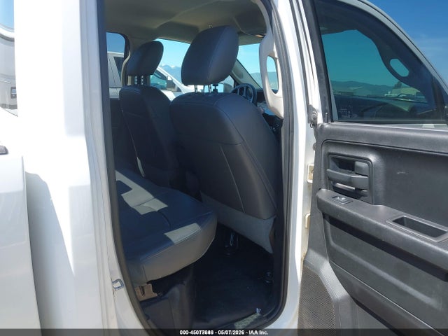 Продаж на аукціоні авто 2019 Ram 1500 Classic Tradesman  4x4 6'4 Box, vin: 1C6RR7FGXKS636076, номер лоту: 45077648