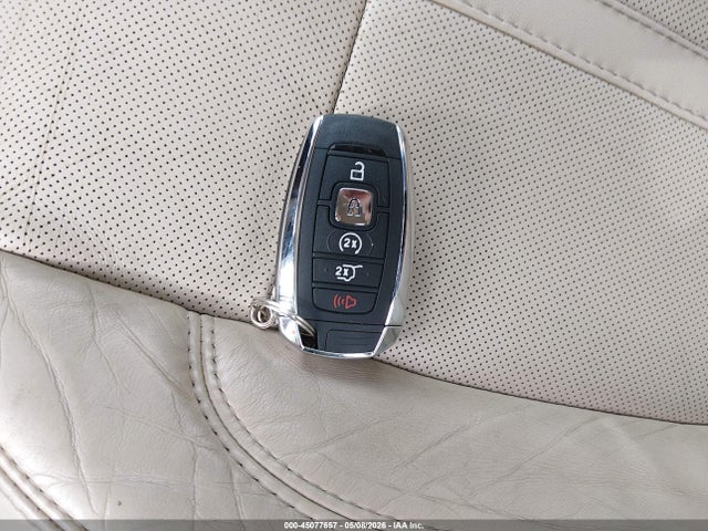 45077657 :رقم المزاد ، 3LN6L2G93GR612202 vin ، 2016 Lincoln Mkz مزاد بيع