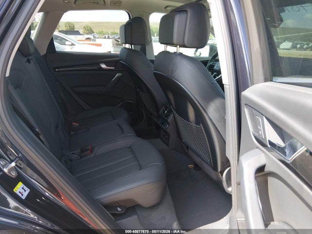 45077670 :رقم المزاد ، WA1E2AFY6L2075422 vin ، 2020 Audi Q5 Premium Plus 55 Tfsi E Quattro S Tronic مزاد بيع