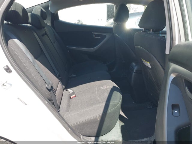 Продажа на аукционе авто 2016 Hyundai Elantra Value Edition, vin: 5NPDH4AE9GH671997, номер лота: 45077690