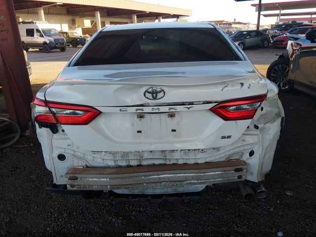 4T1B11HK3JU598107 Toyota CAMRY SE