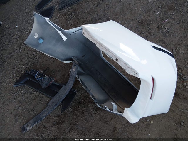 4T1B11HK3JU598107 Toyota CAMRY SE
