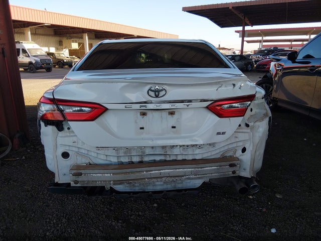 4T1B11HK3JU598107 Toyota CAMRY SE