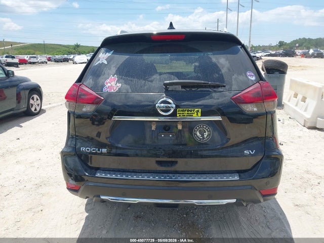 45077729 :رقم المزاد ، 5N1AT2MT1LC737332 vin ، 2020 Nissan Rogue Sv Fwd مزاد بيع
