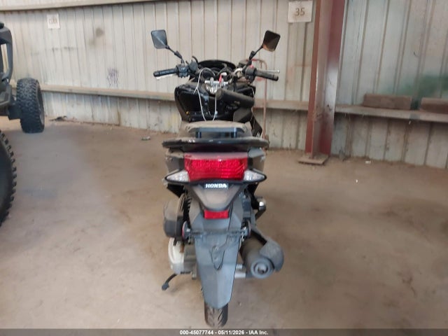 Продаж на аукціоні авто 2015 Honda Pcx 150, vin: RLHKF180XFY001314, номер лоту: 45077744