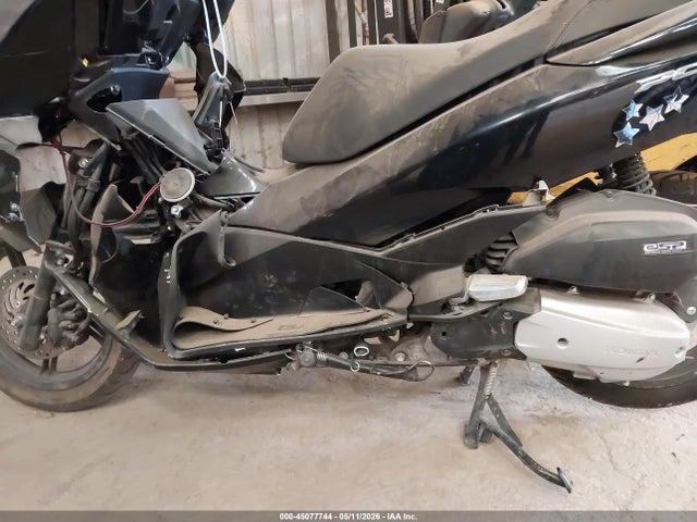 Продаж на аукціоні авто 2015 Honda Pcx 150, vin: RLHKF180XFY001314, номер лоту: 45077744